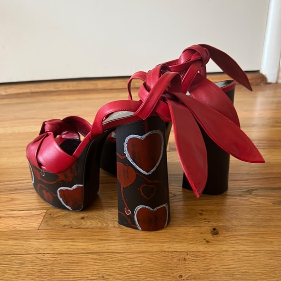 SAINT LAURENT RARE HEART PLATFORM HEELS  37 - Picture 6 of 9